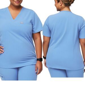 FIGS ~ Catarina One-Pocket Scrub Top™~ Ceil Blue ~ FW1000 ~ size medium
